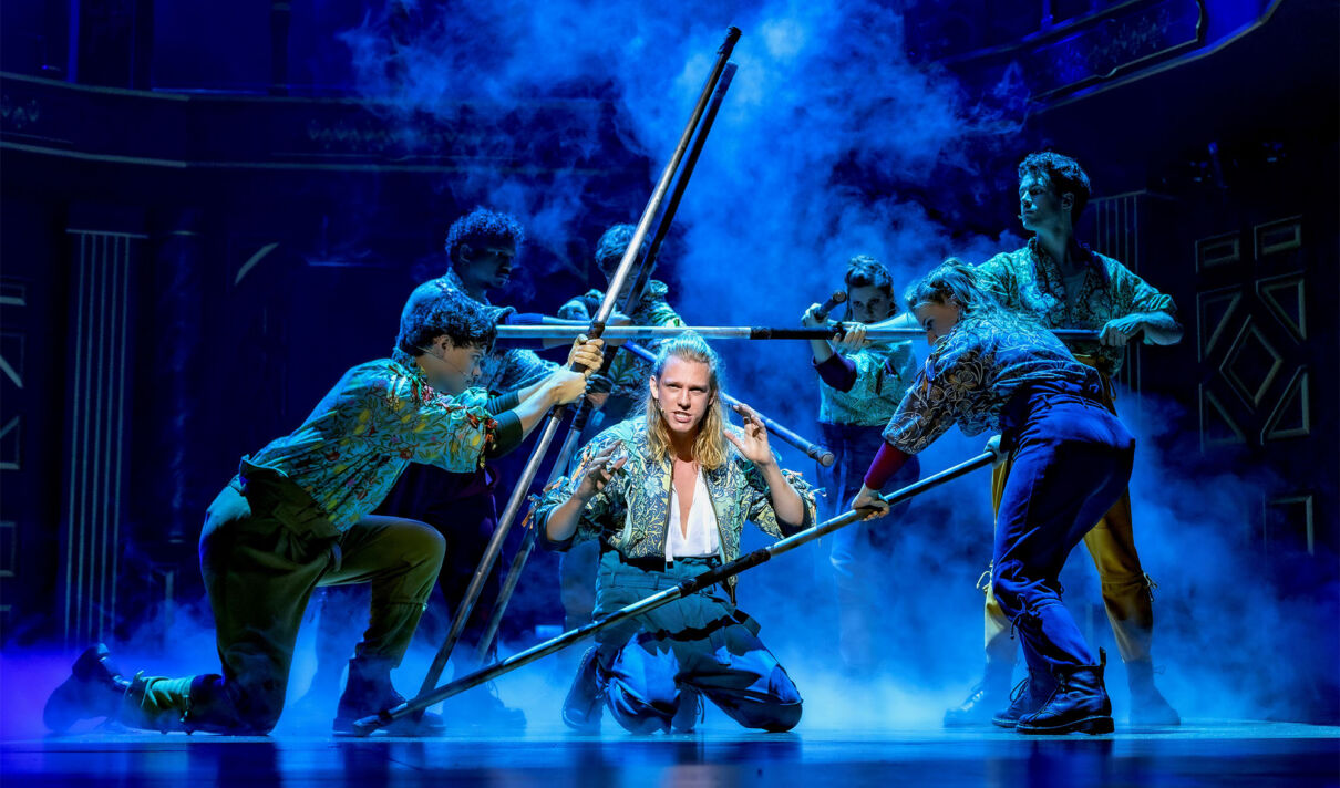 Szene aus dem Musical "Romeo & Julia – Liebe ist alles"