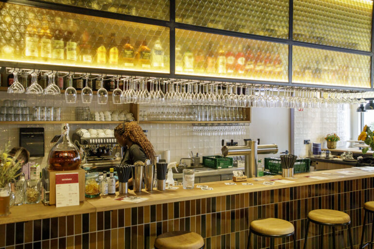 Das Brauhaus Marie & Johann an der Aachener Straße von innen.
