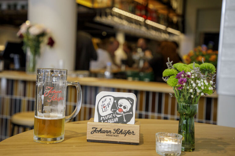 Das Brauhaus Marie & Johann an der Aachener Straße von innen.