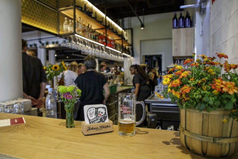 Das Brauhaus Marie & Johann an der Aachener Straße von innen.