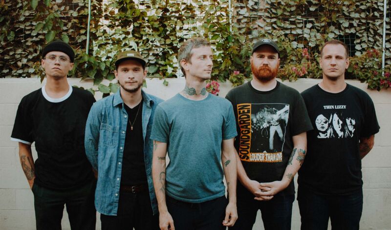 Die fünf Musiker der US-amerikanischen Alternativerockband Drug Church