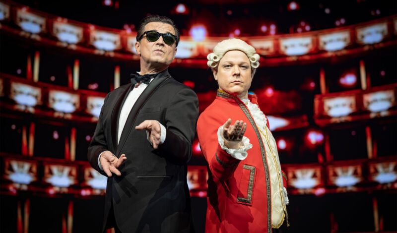 Die beiden Hauptdarsteller des Musicals "Falso meets Amadeus"