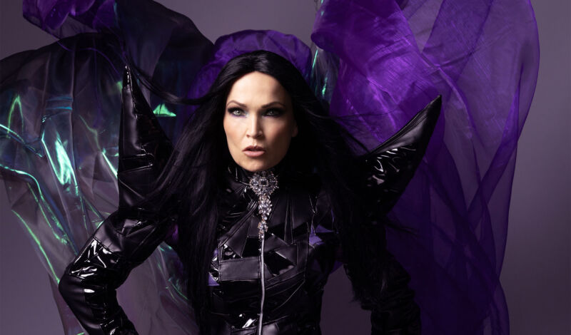 Tarja Turunen, finnische Sopranistin und Heavy-Metal-Sängerin.